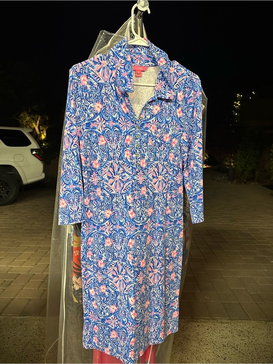 Lilly Pulitzer Dresses & Skirts - Lilly Pulitzer Blue and Pink Printed Shirt Dress